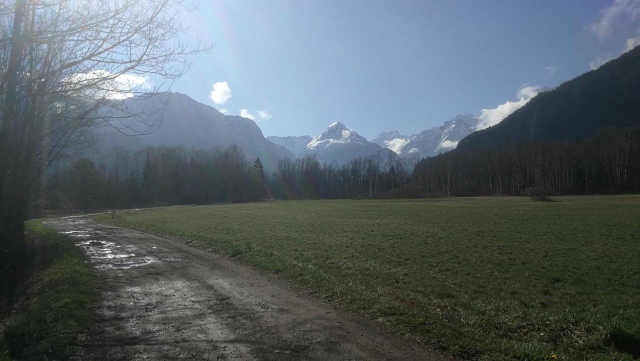 Chalet La Cachette Cyclists & Skiers เลอบูร์-เดอัวซ็อง ภายนอก รูปภาพ