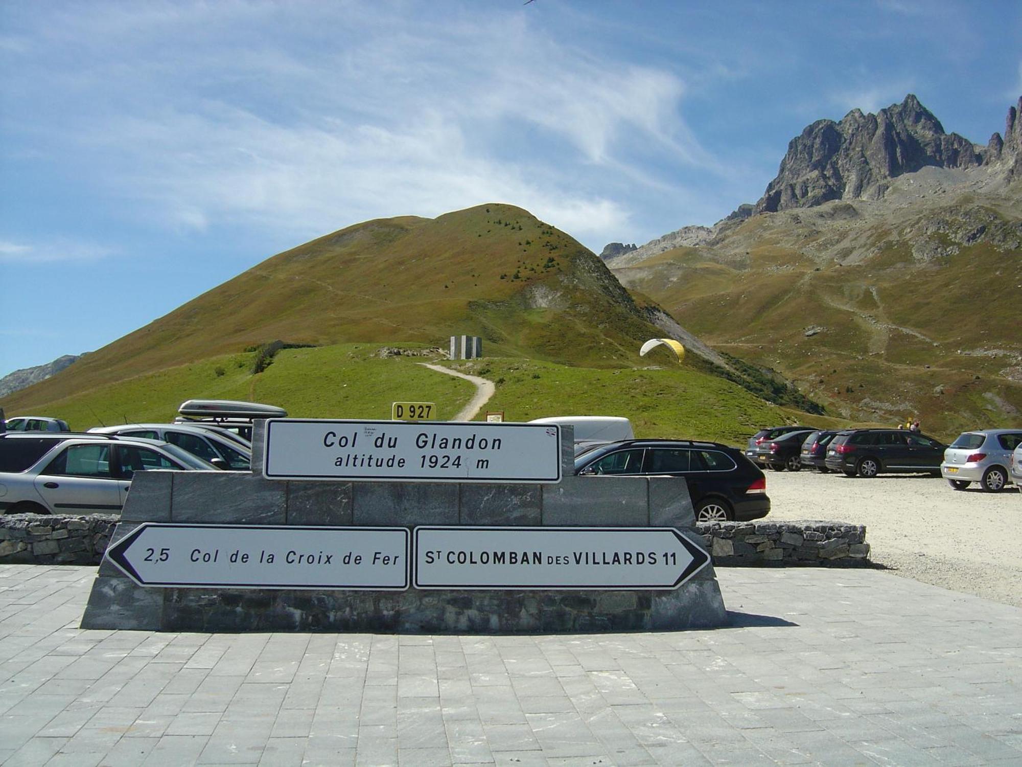 Chalet La Cachette Cyclists & Skiers เลอบูร์-เดอัวซ็อง ภายนอก รูปภาพ